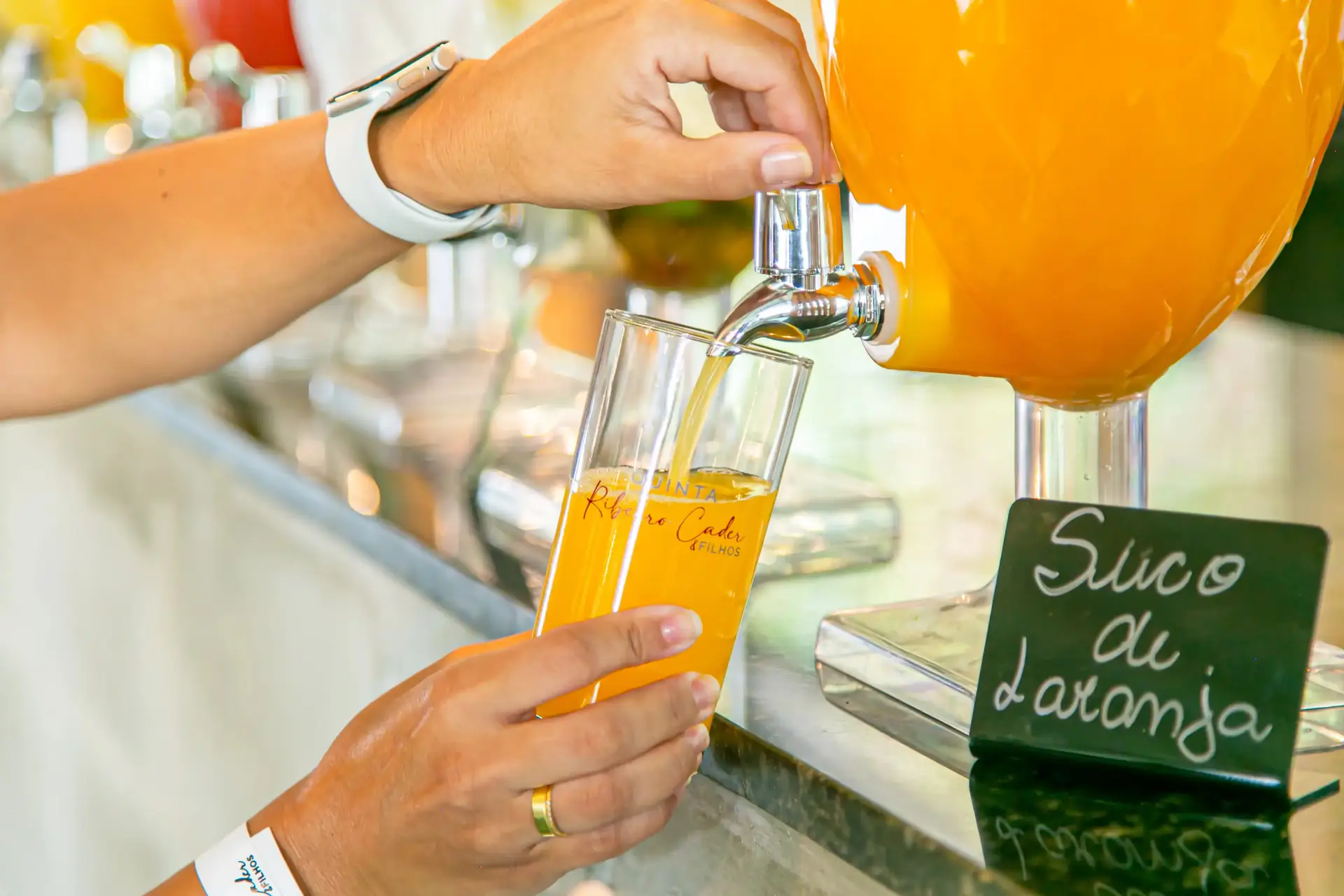 Frios e quitandas do café colonial